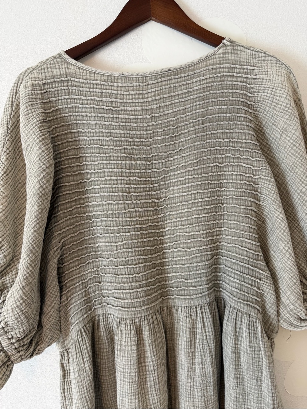 Three Bird Nest Quinn Puff Sleeve Smocked Cotton Gauze Boho Mini Dress in Ash - Picture 11 of 15